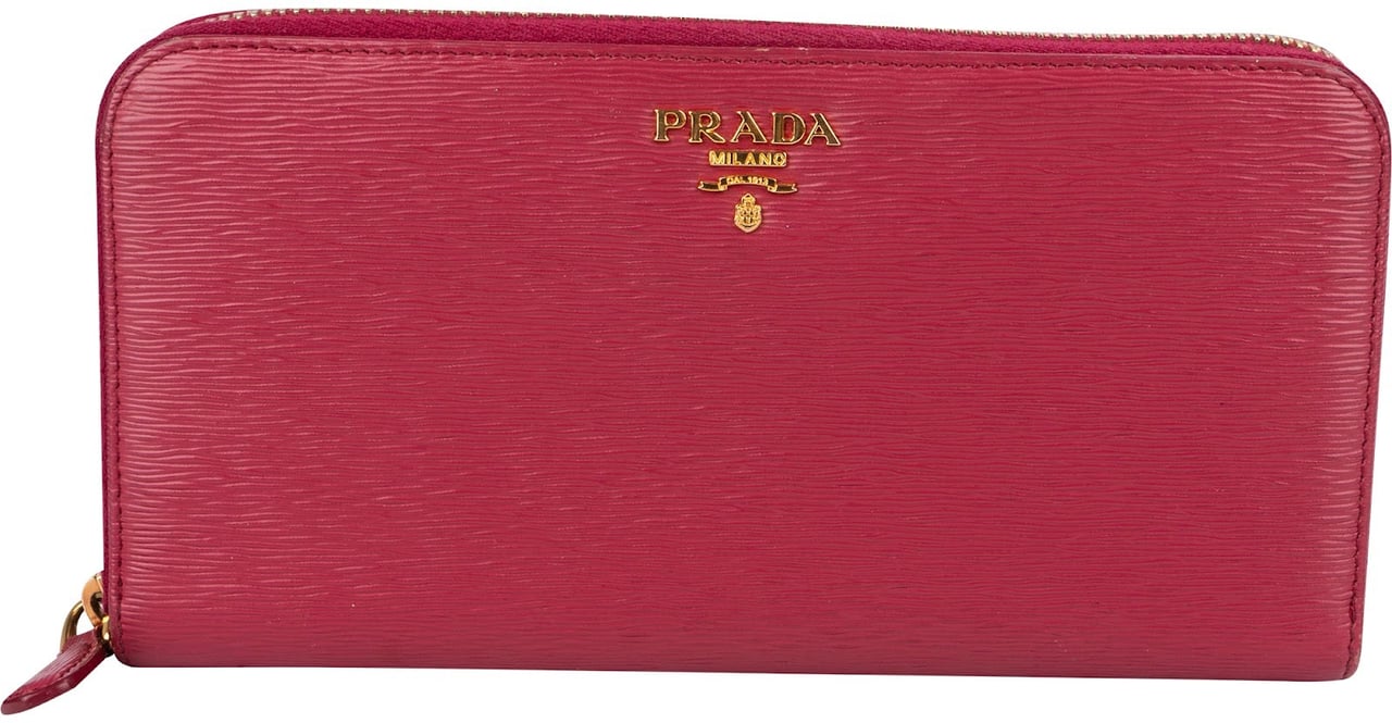 Prada Vitello Move Leather Zip Around Wallet Rood