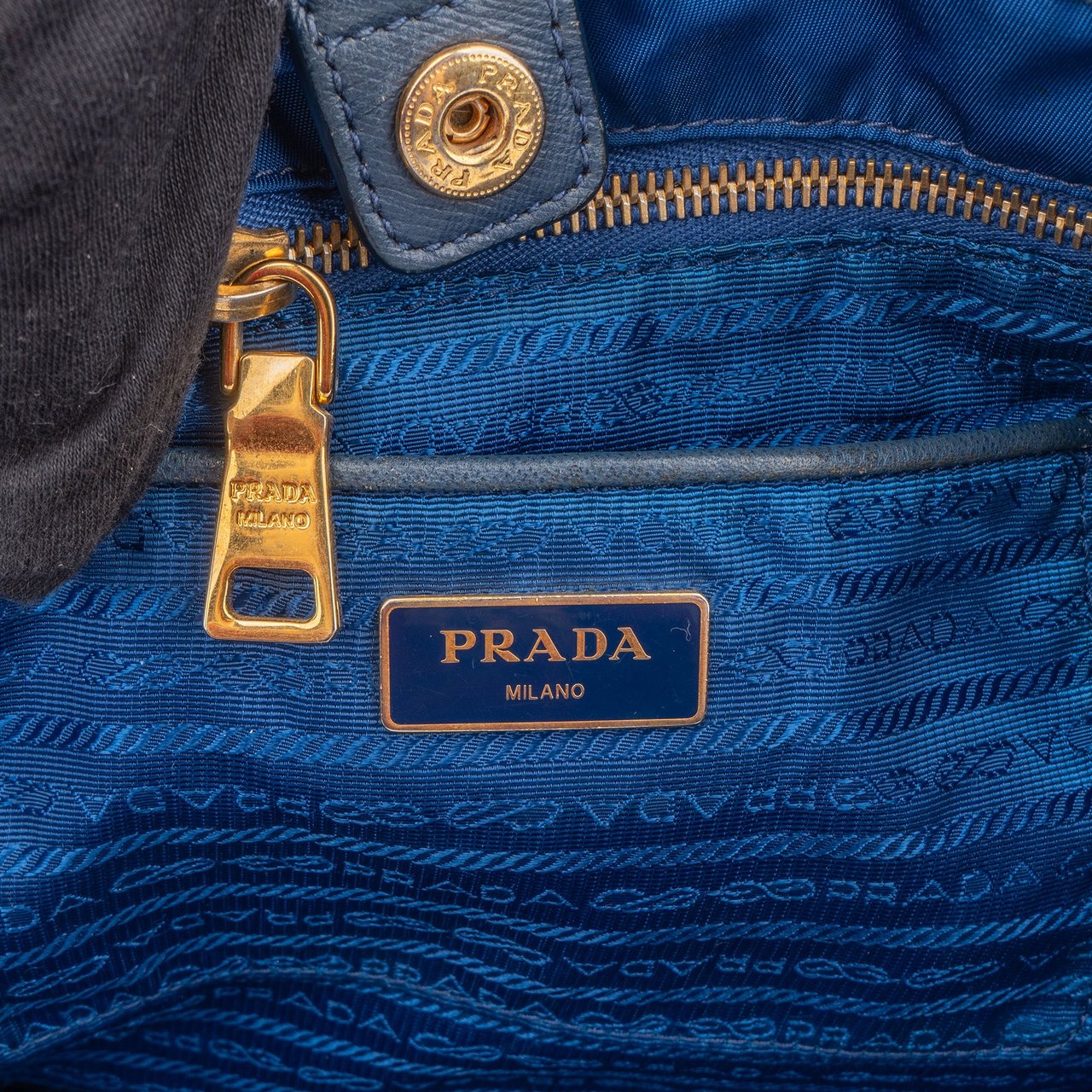 Prada Prada Blue Nylon Saffiano Leather Shopper Handbag Blauw