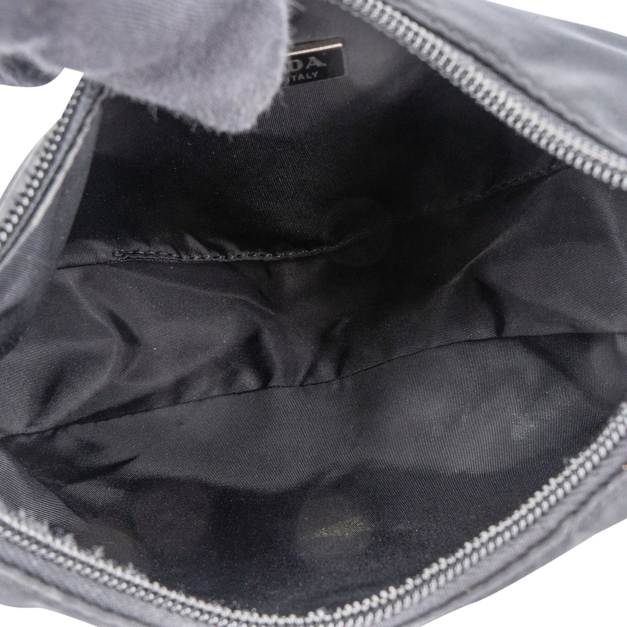 Prada Prada Black Nylon Triangle Vintage Re-Editon Handbag Zwart