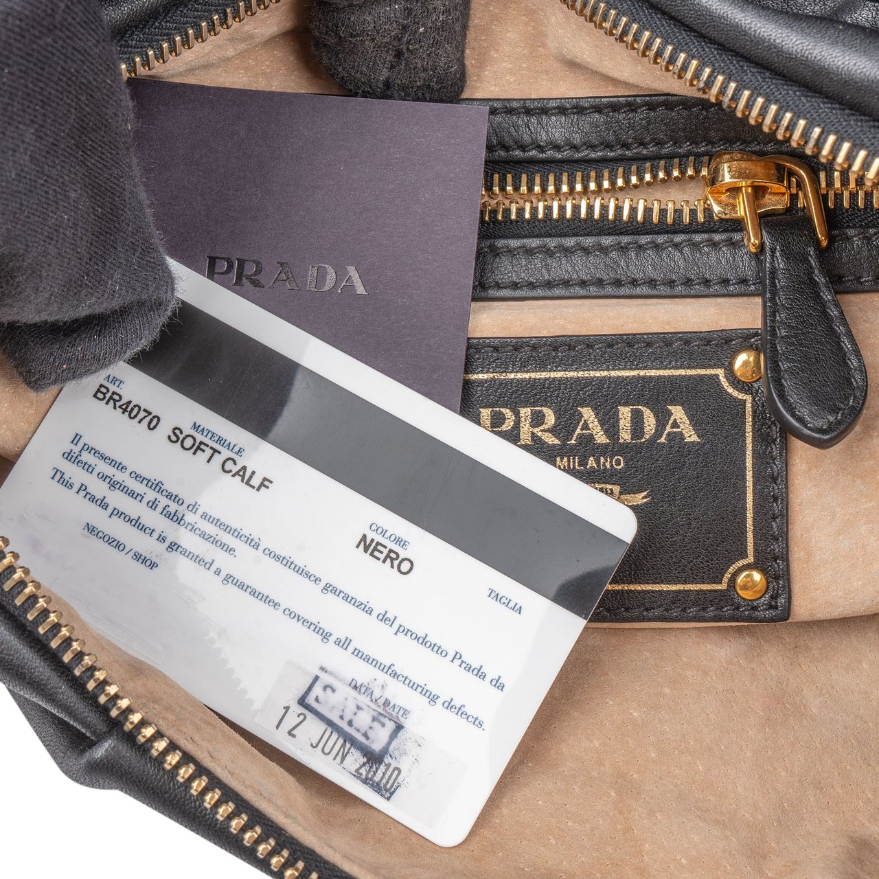 Prada Prada Classic Leather Handbag Zwart