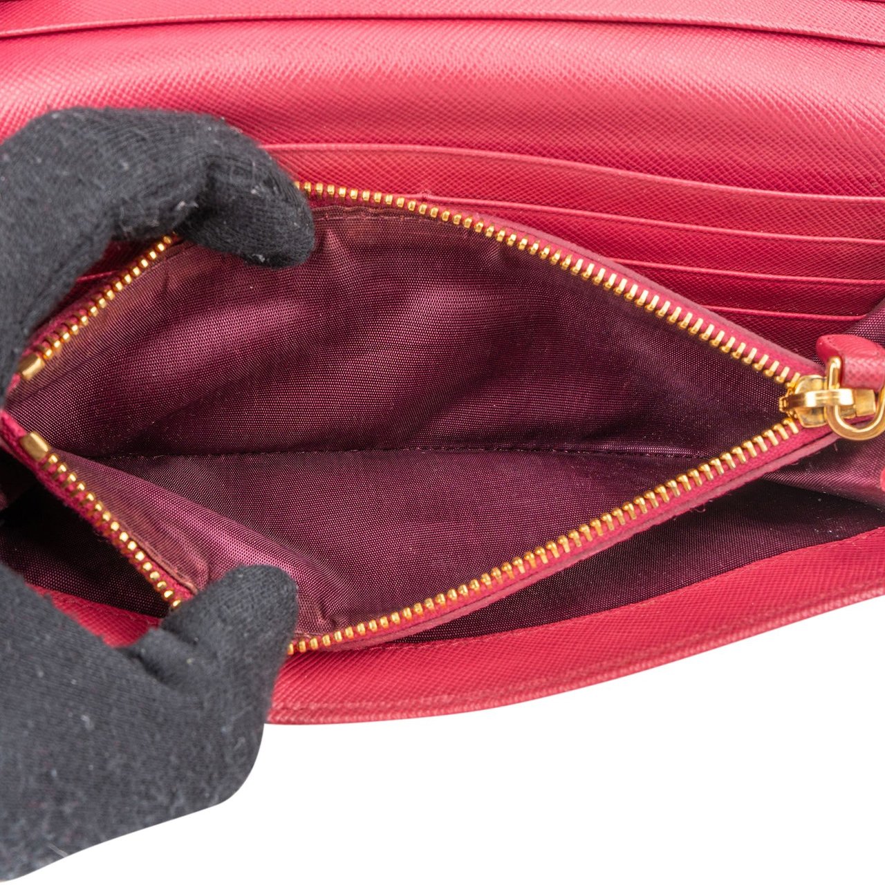 Prada Pink Saffiano Leather Continental Wallet Rood