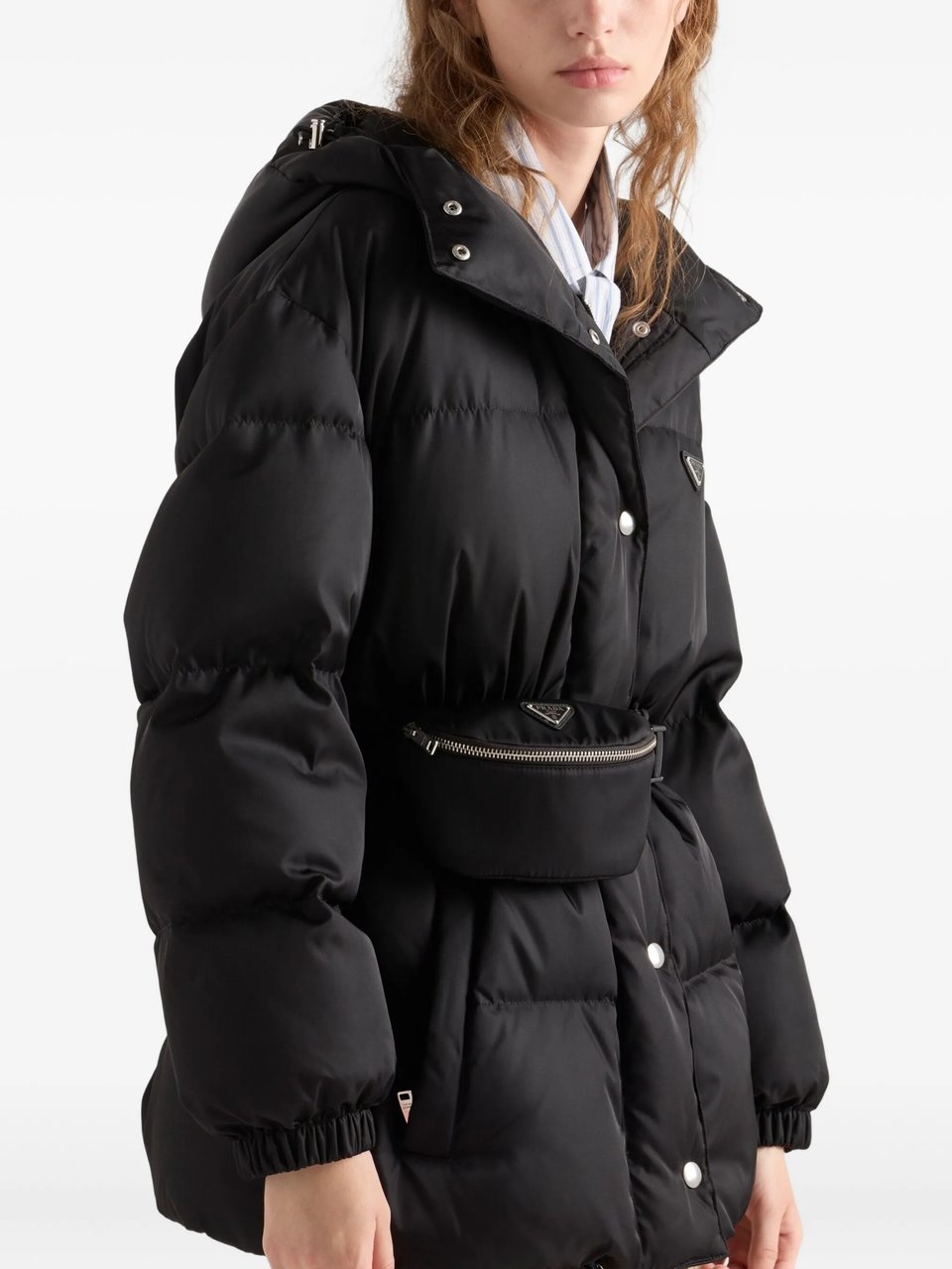 Prada Quilted Black Down Puffer Jacket With Functional Belt And Hood Zwart