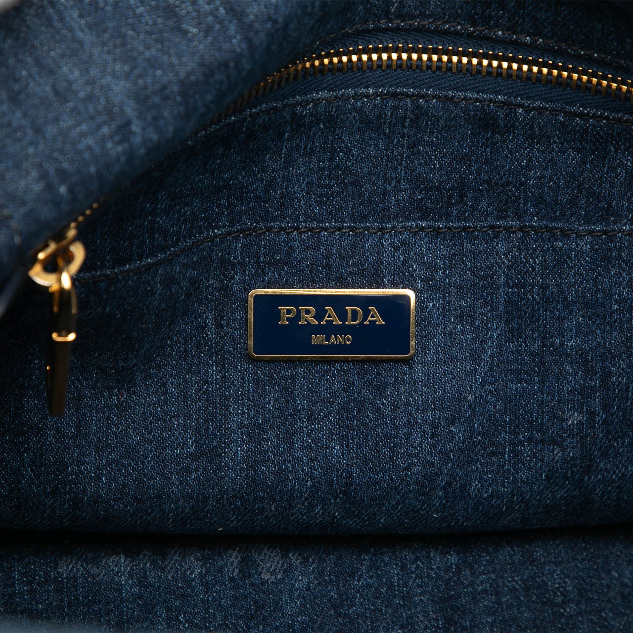 Prada Small Denim Canapa Logo Satchel Blauw