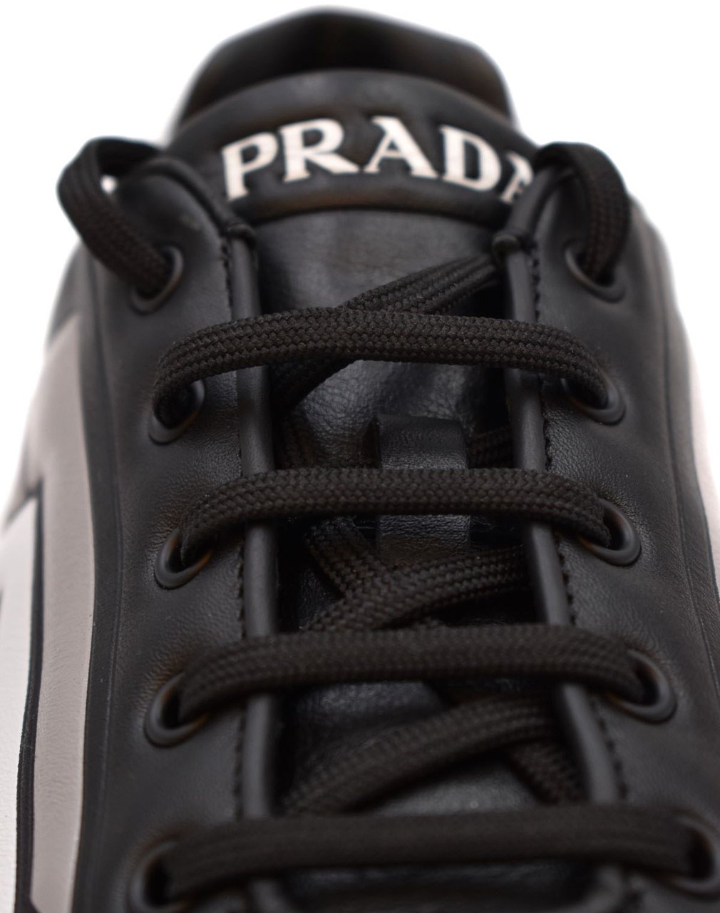 Prada Sneaker Black Zwart
