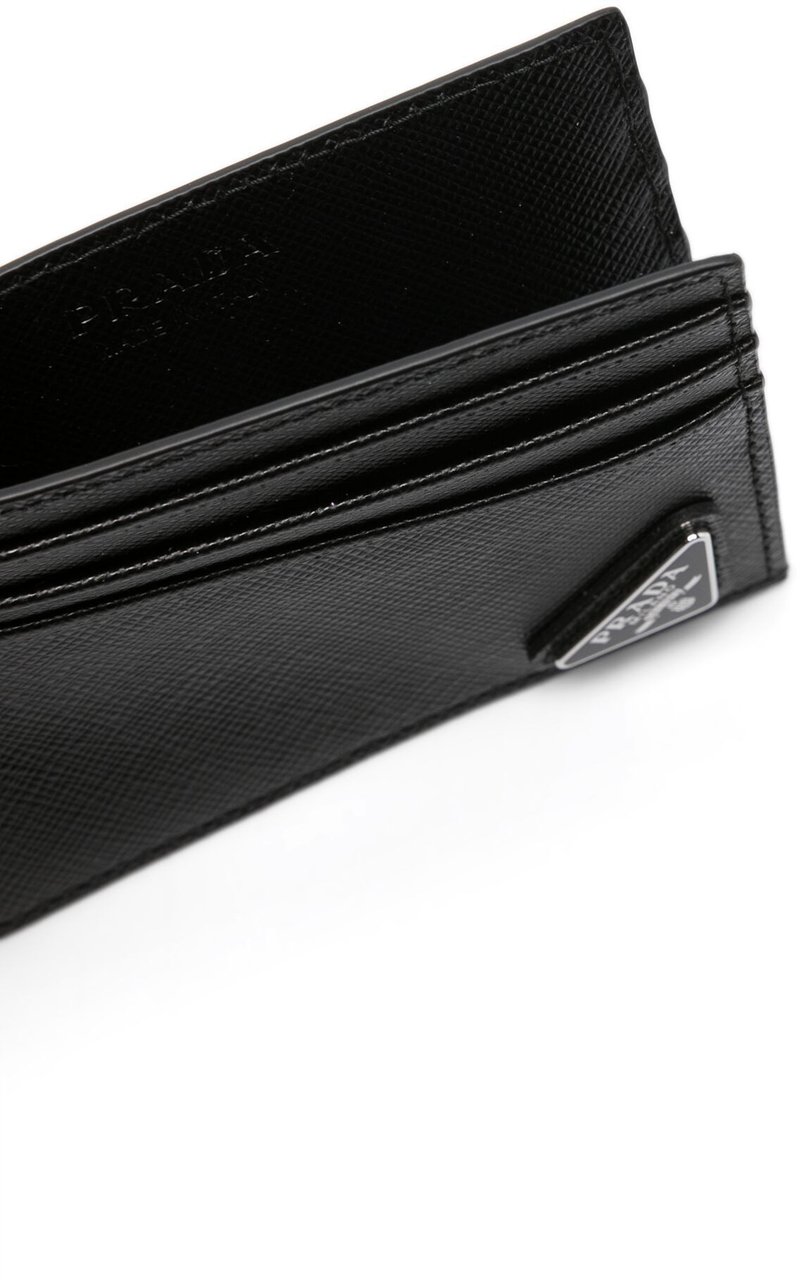 Prada Saffiano Leather Triangle Logo Card Holder Zwart