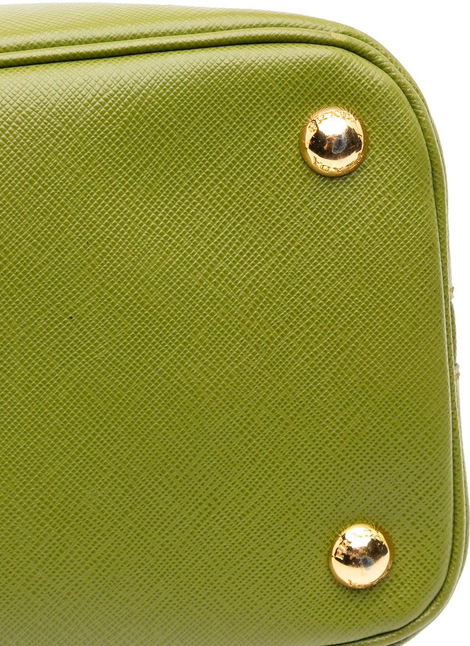 Prada Medium Saffiano Lux Promenade Satchel Groen