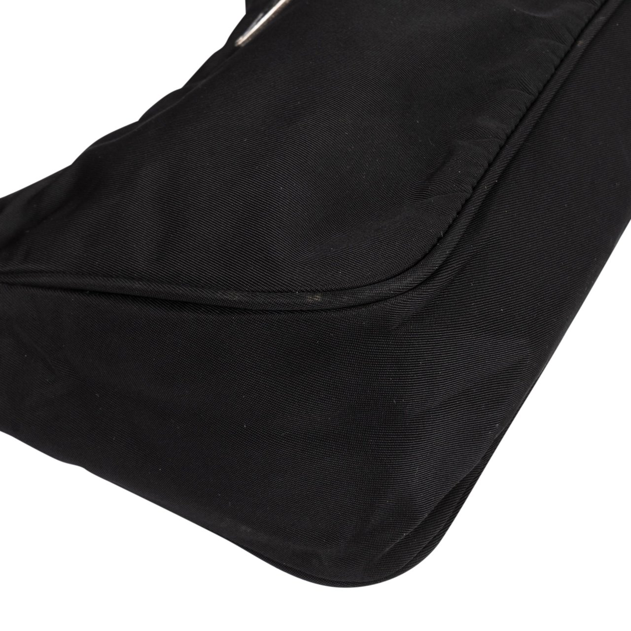 Prada Prada Black Nylon Triangle Vintage Re-Editon Handbag Zwart