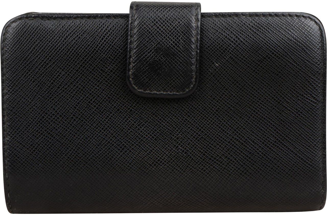 Prada Black Saffiano Leather Compact Wallet Zwart