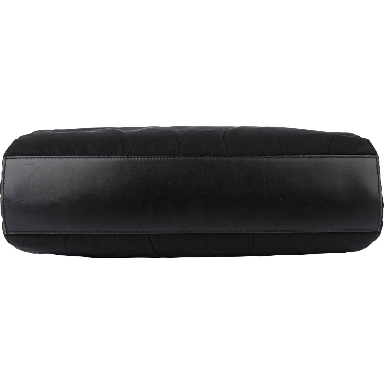 Prada Prada Black Nylon Triangle Handbag Zwart