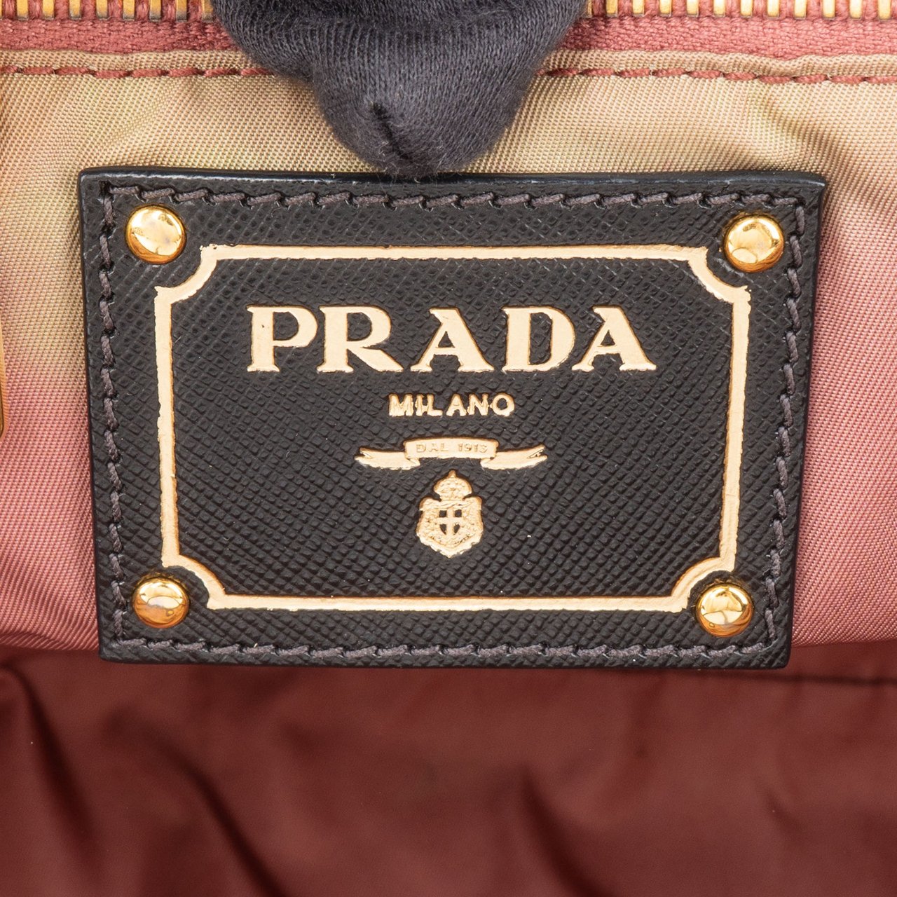 Prada Prada Nylon City Shoulder Bag Zwart