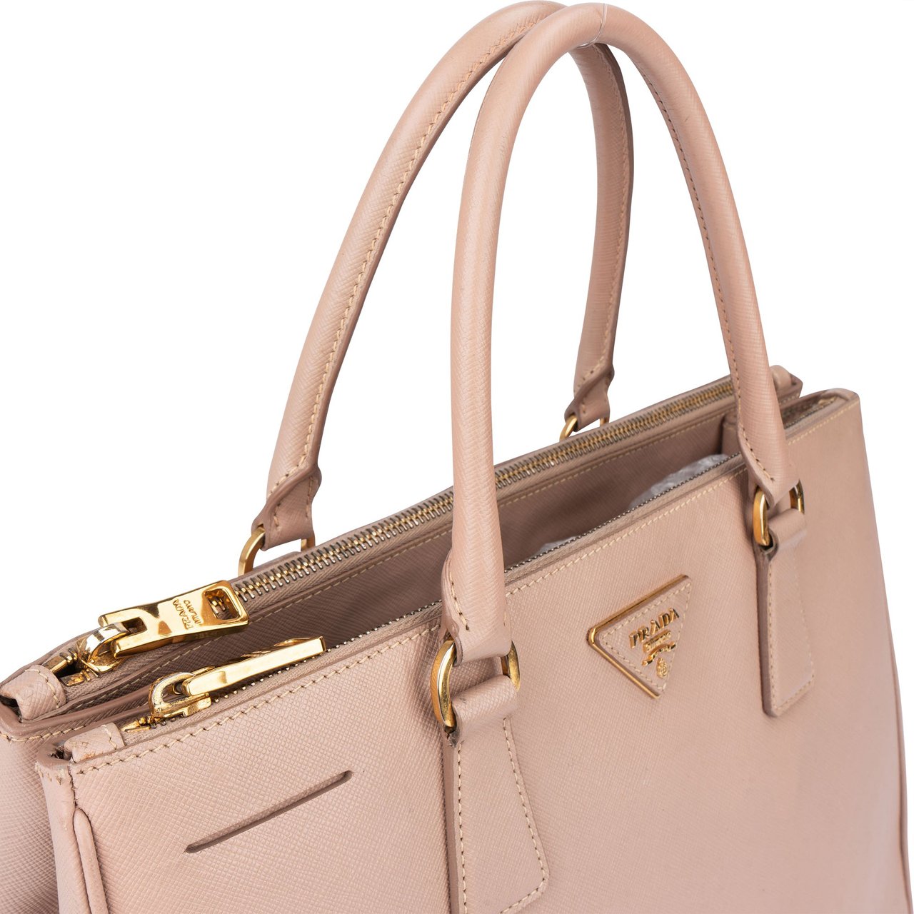 Prada Prada Pink Saffiano Leather Galleria Handbag Roze