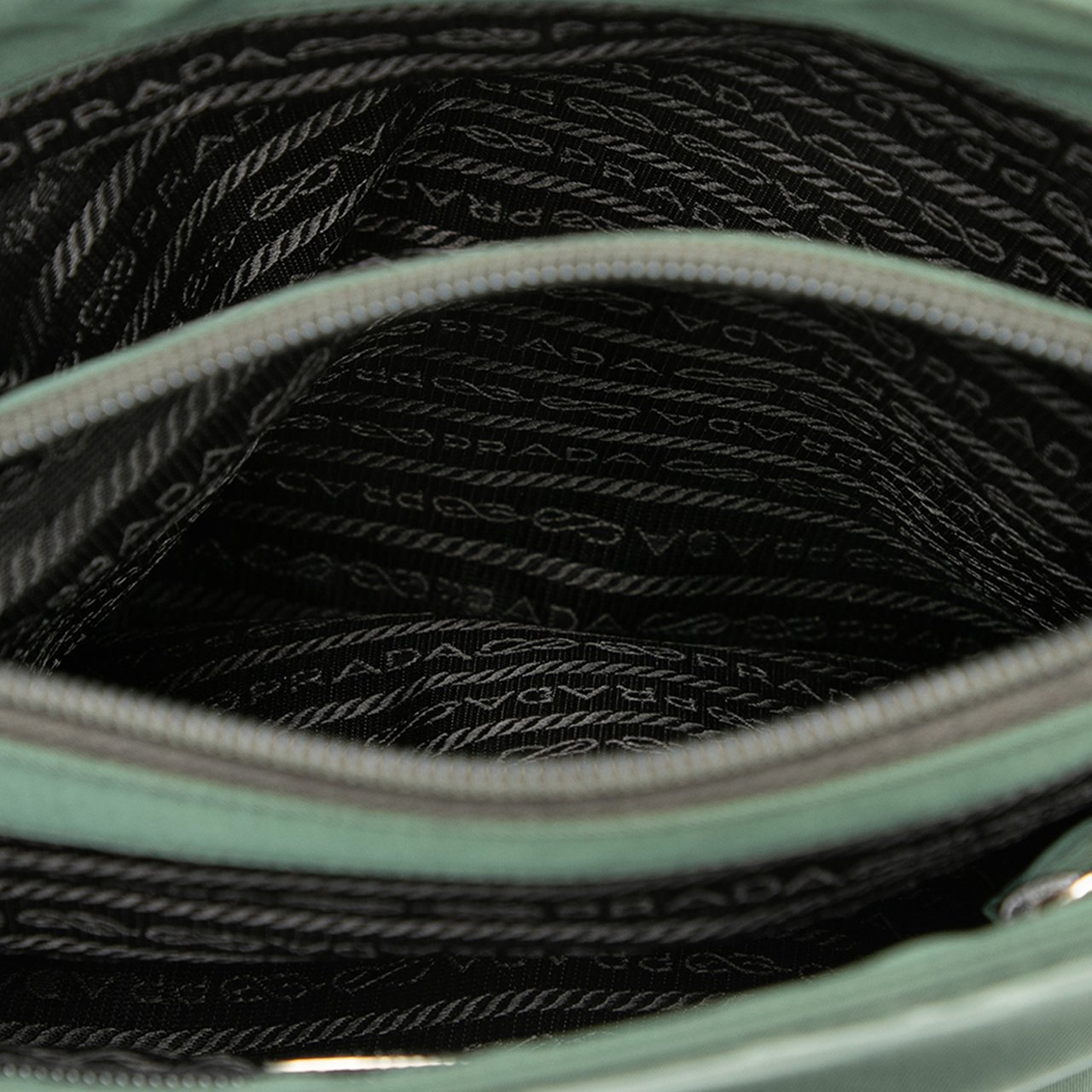 Prada Tessuto Shoulder Bag Groen