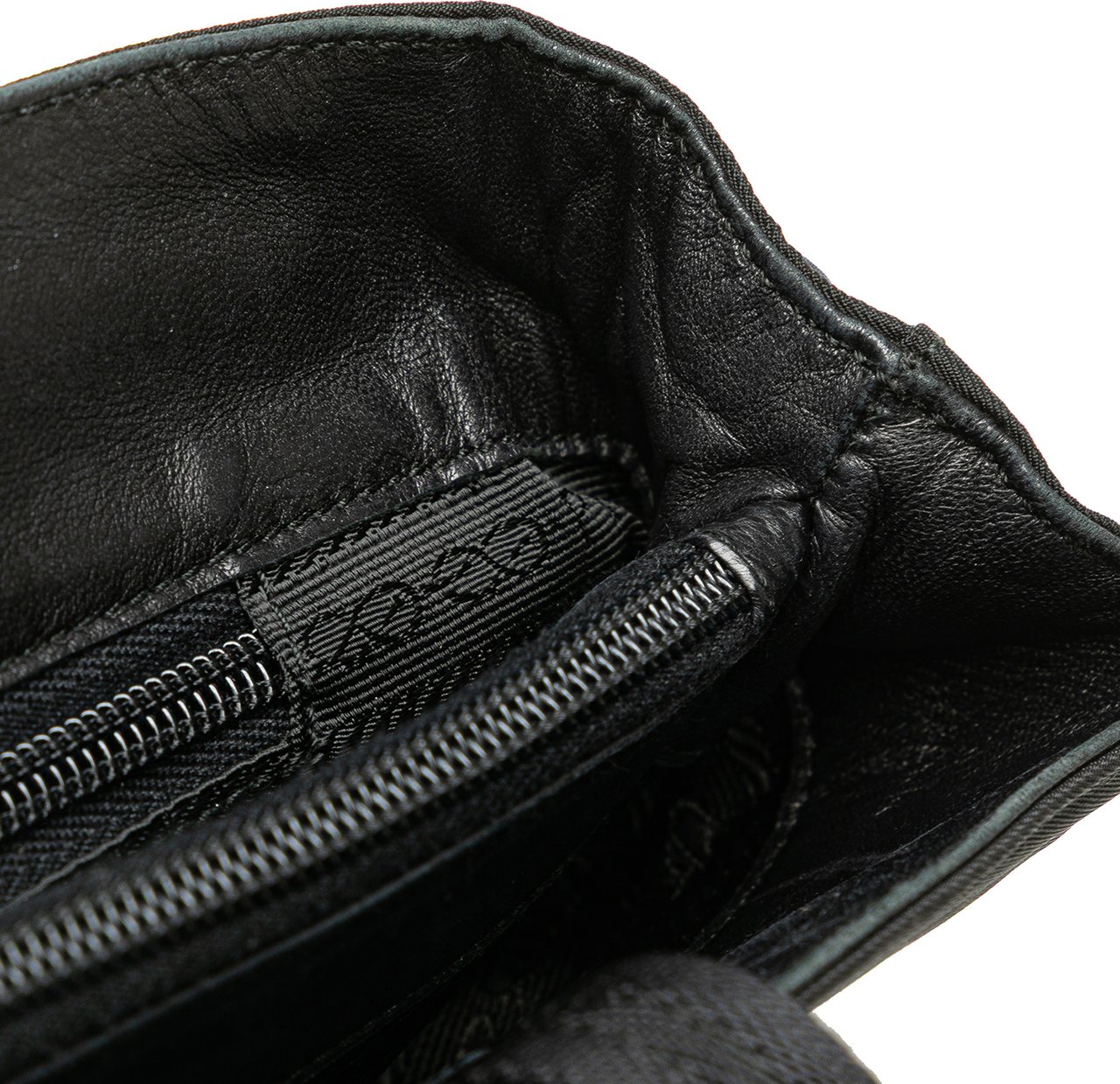 Prada Tessuto Tote Zwart