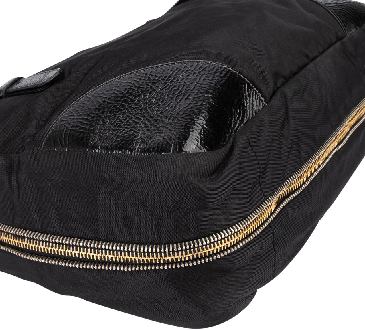 Prada Black Nylon Zipper Handbag Zwart