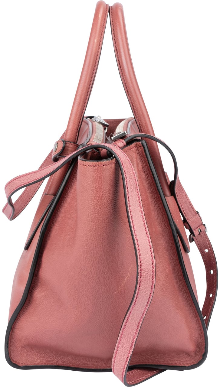 Prada Prada Pink Leather Vitello Handabg Roze