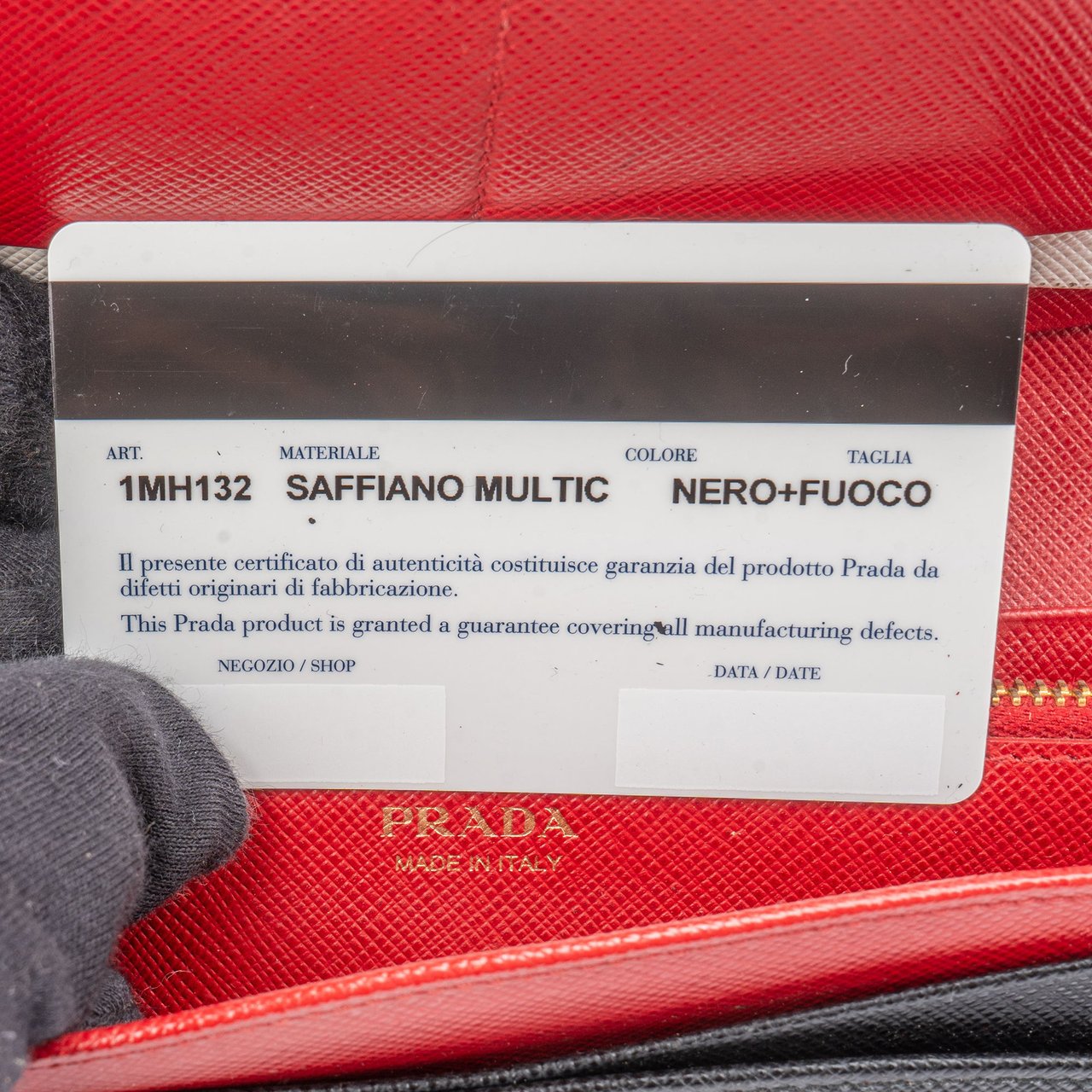 Prada Prada Black Saffiano Leather Wallet Zwart