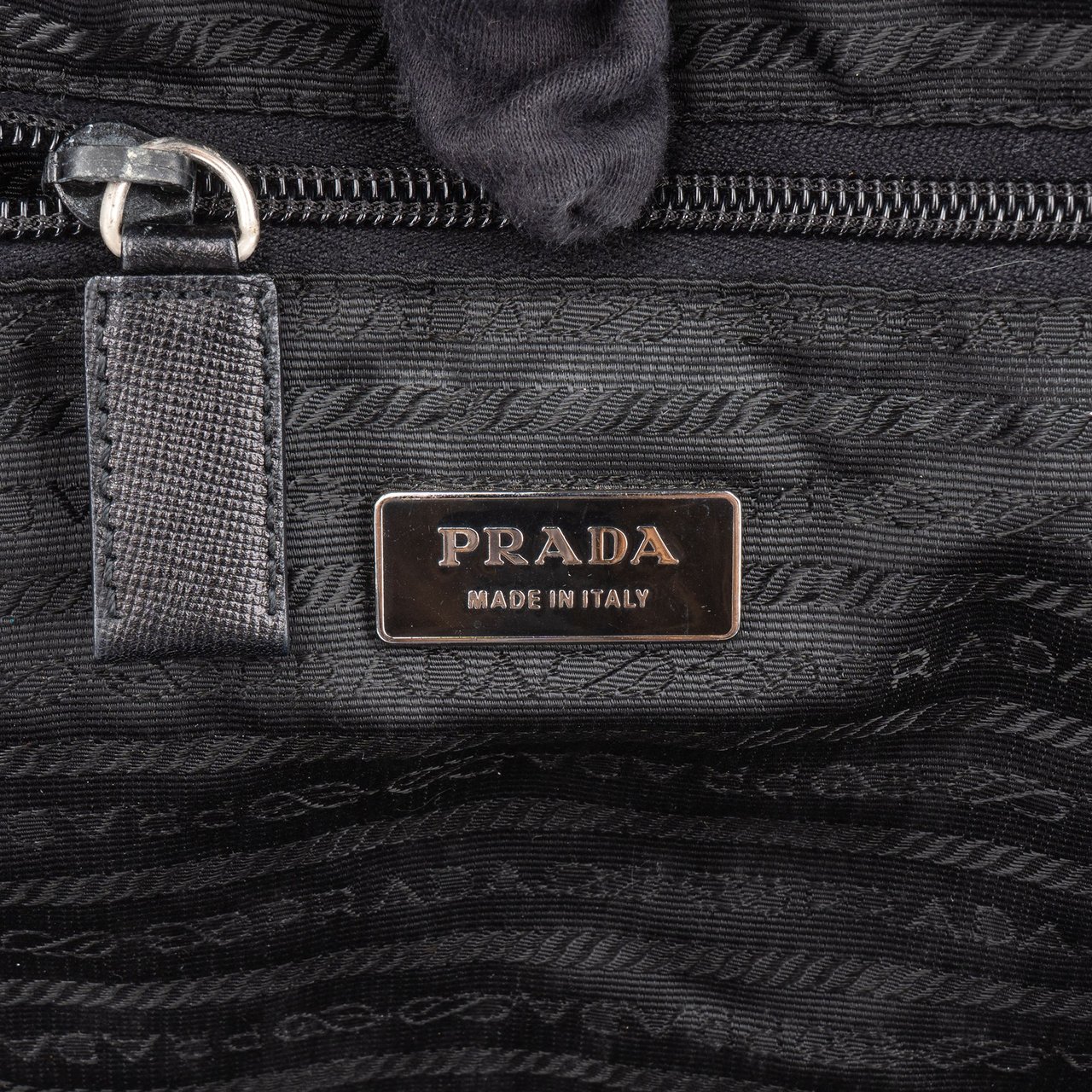 Prada Prada Black Nylon Triangle Duffle Bag 50 Zwart