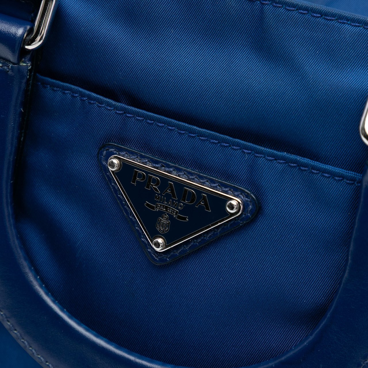 Prada Vitello Trimmed Tessuto Satchel Blauw