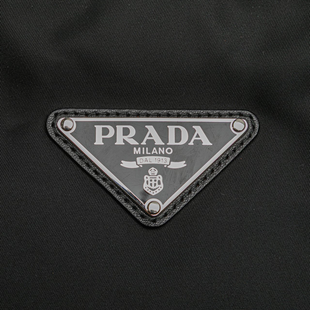 Prada Tessuto Tote Zwart