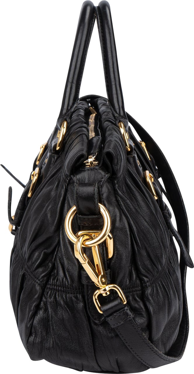 Prada Prada Quilted Leather City Handbag Zwart
