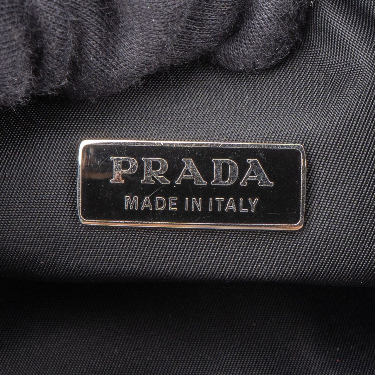 Prada Prada Nylon Vintage Re-Edition Handbag Zwart