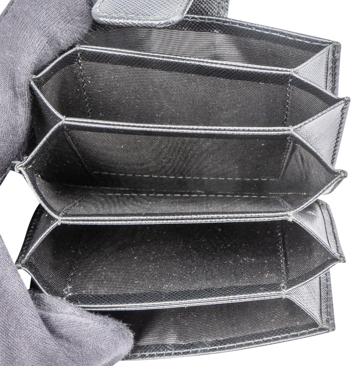 Prada Prada Black Saffiano Leather Triangle Cardholder Zwart