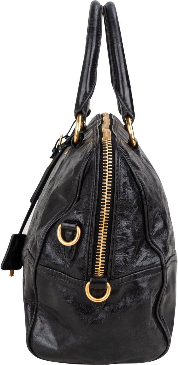 Prada Prada Black Leather Vitello Handbag Zwart