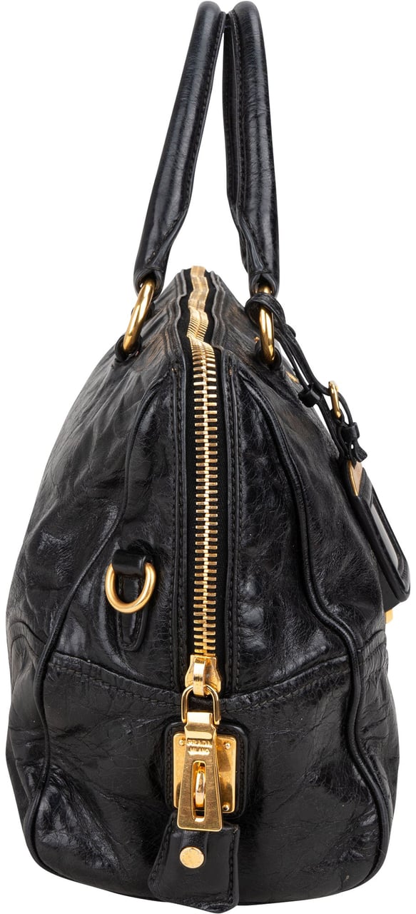 Prada Prada Black Leather Vitello Handbag Zwart