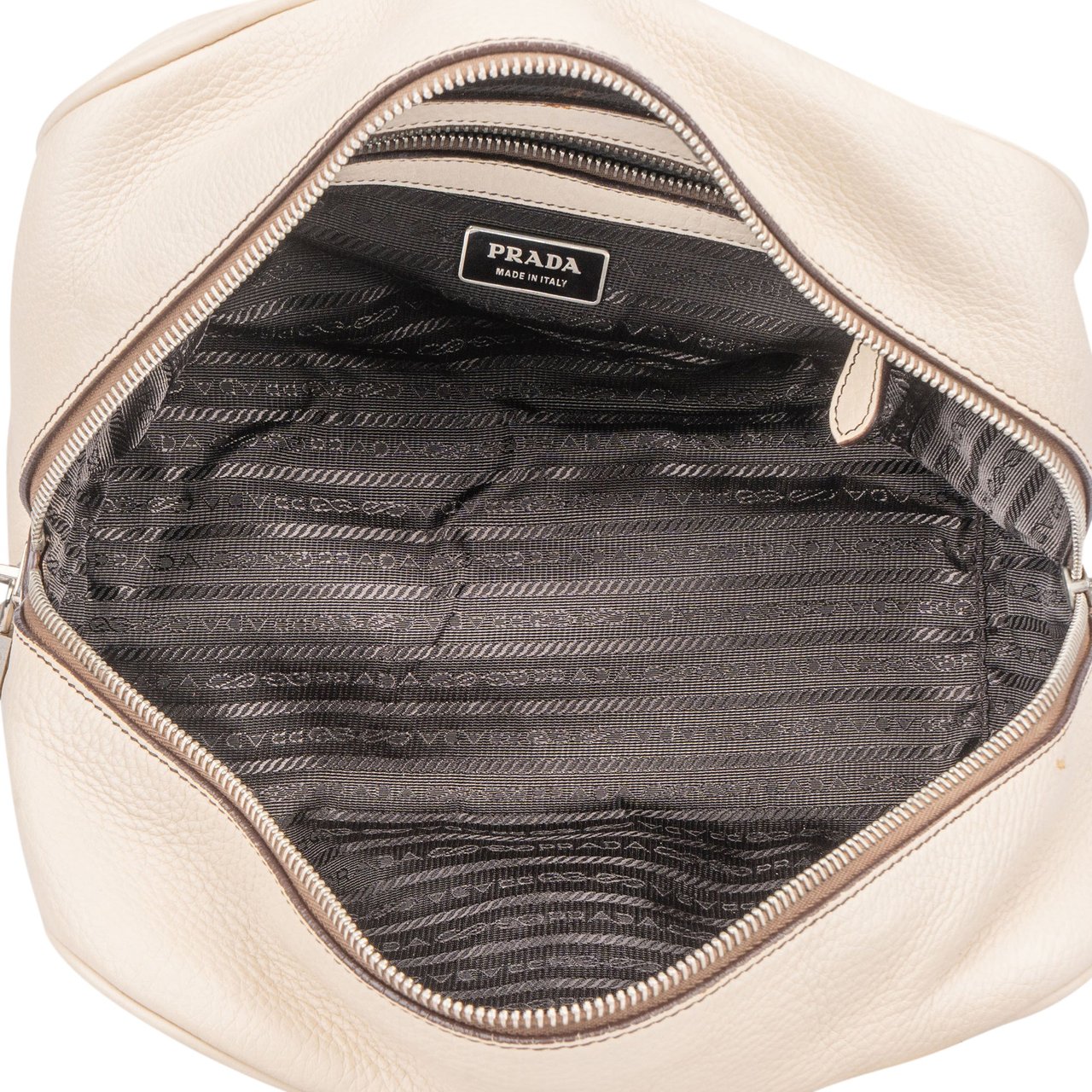 Prada Prada White Leather Handbag Wit