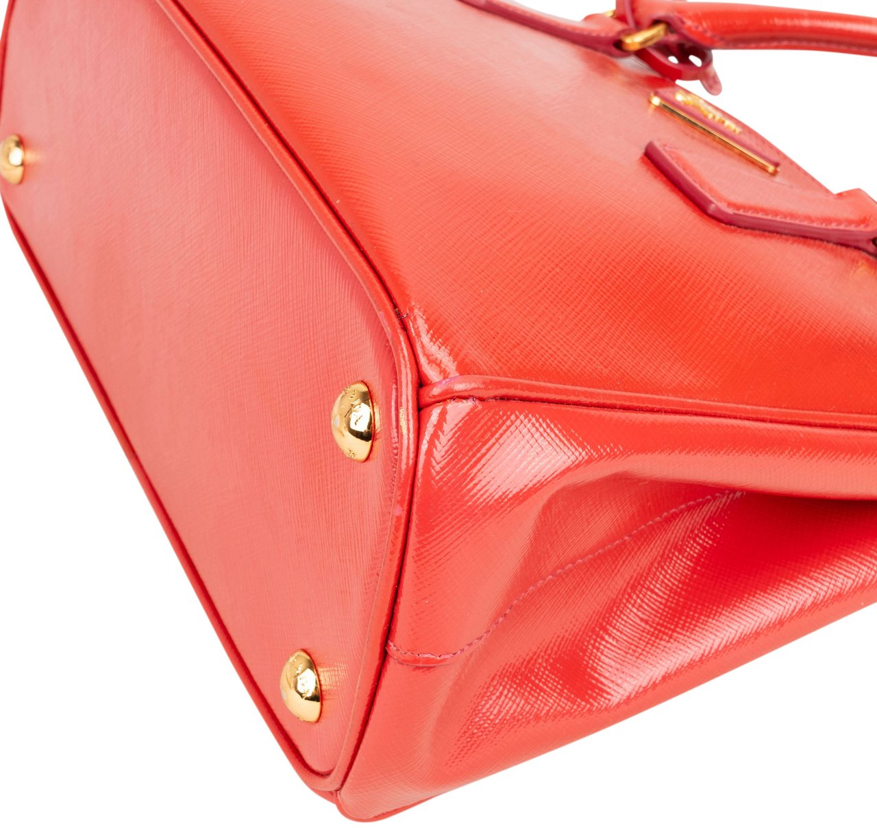 Prada Prada Patent Saffiano Leather Galleria Handbag Rood