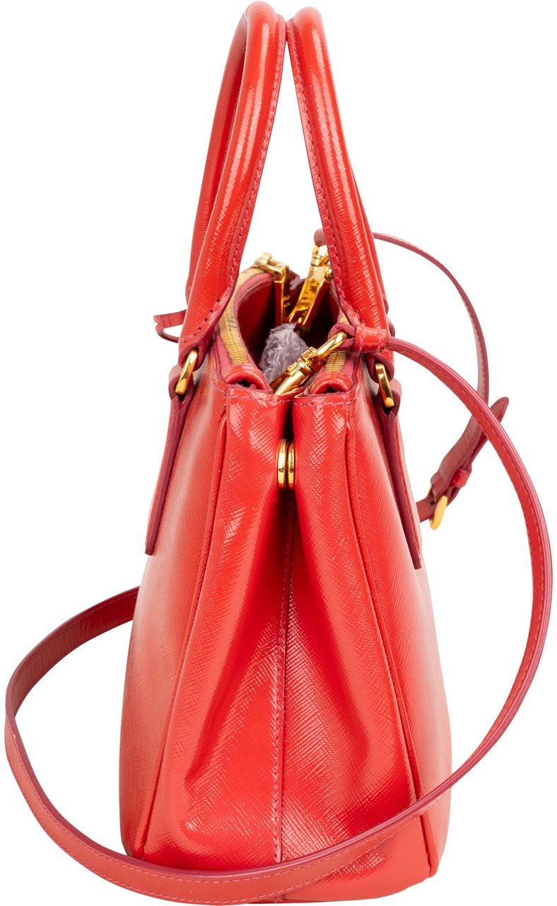 Prada Prada Patent Saffiano Leather Galleria Handbag Rood