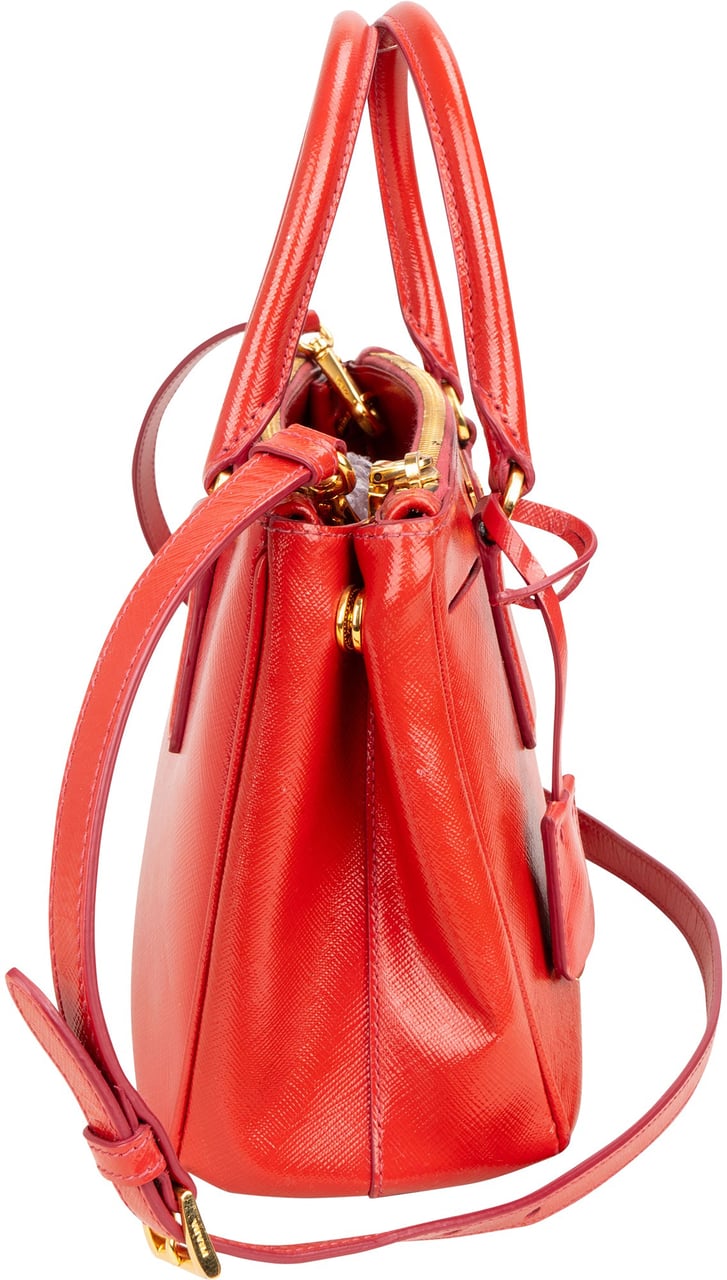 Prada Prada Patent Saffiano Leather Galleria Handbag Rood