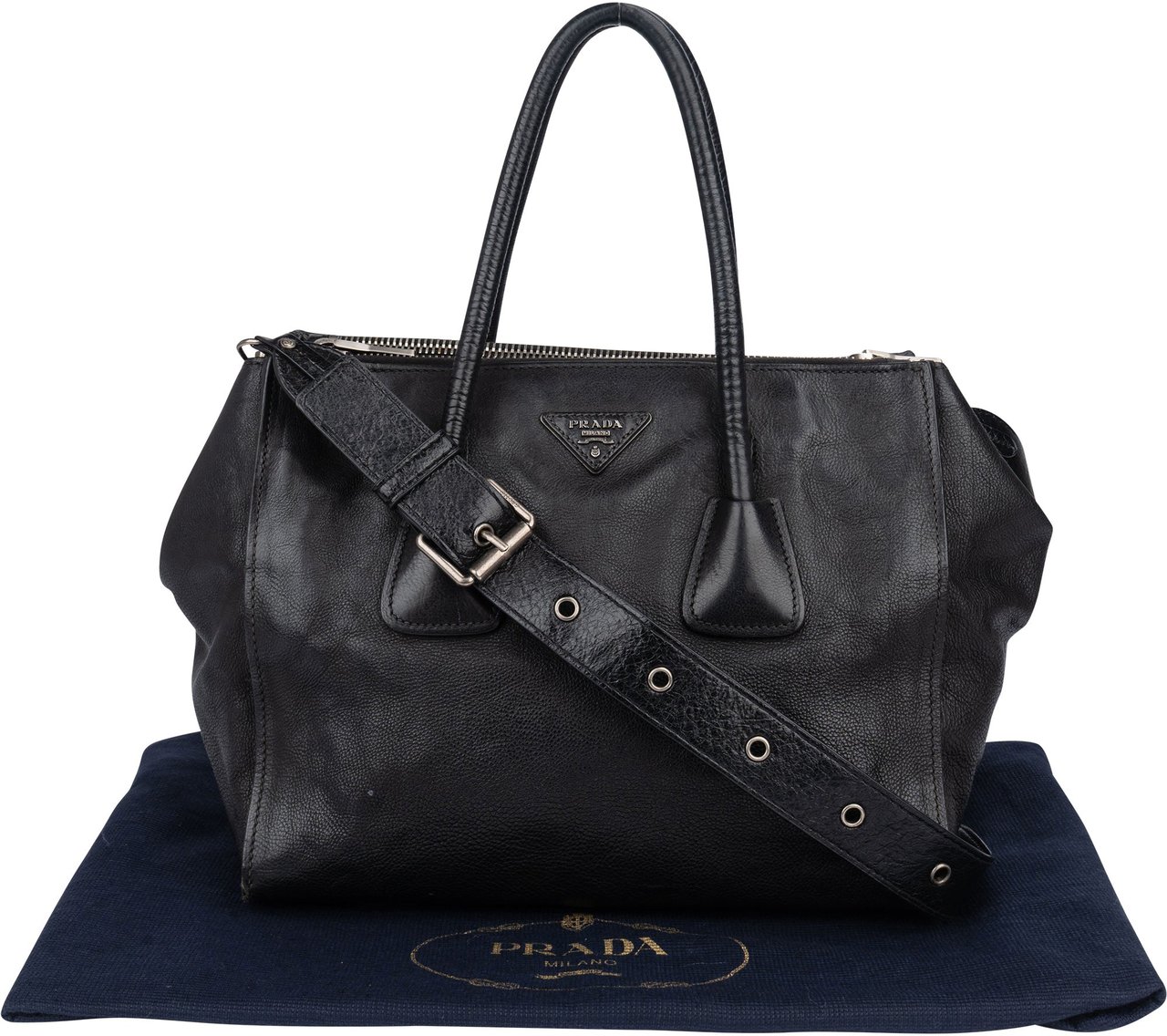 Prada Prada Black Leather Vitello Handbag Zwart