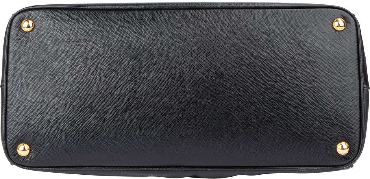 Prada Prada Black Saffiano Leather Galleria Handbag Zwart