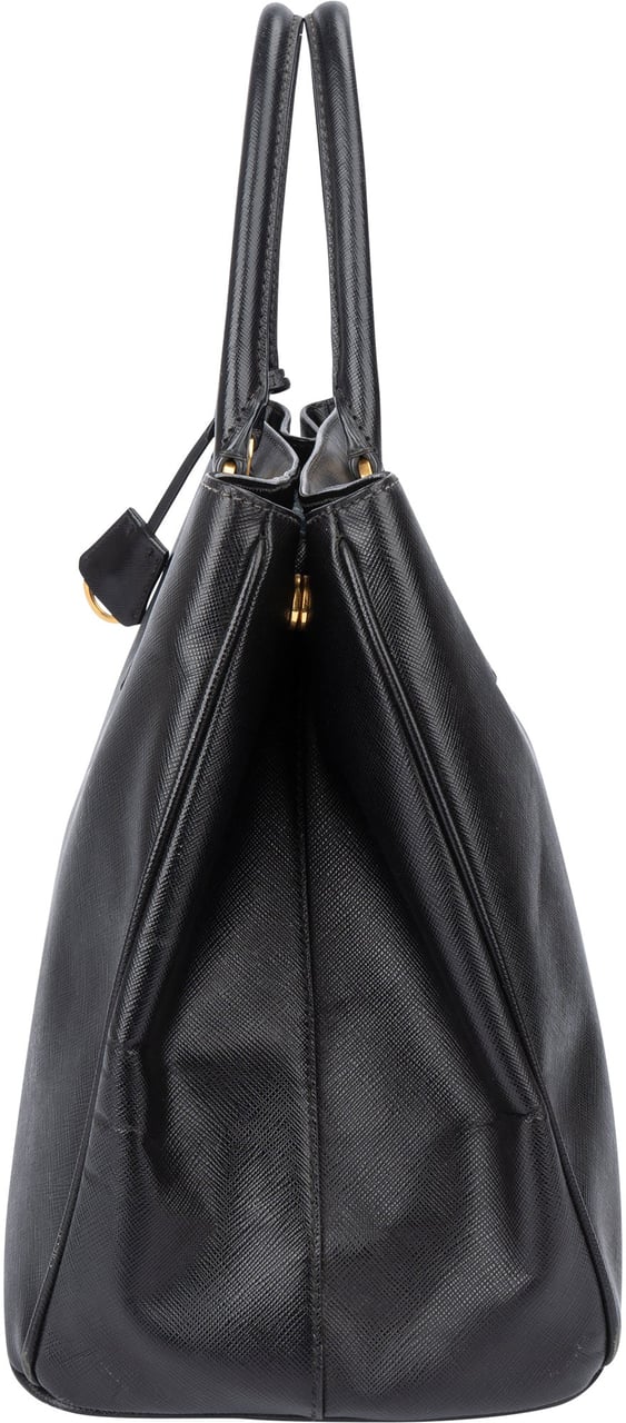 Prada Prada Black Saffiano Leather Galleria Handbag Zwart