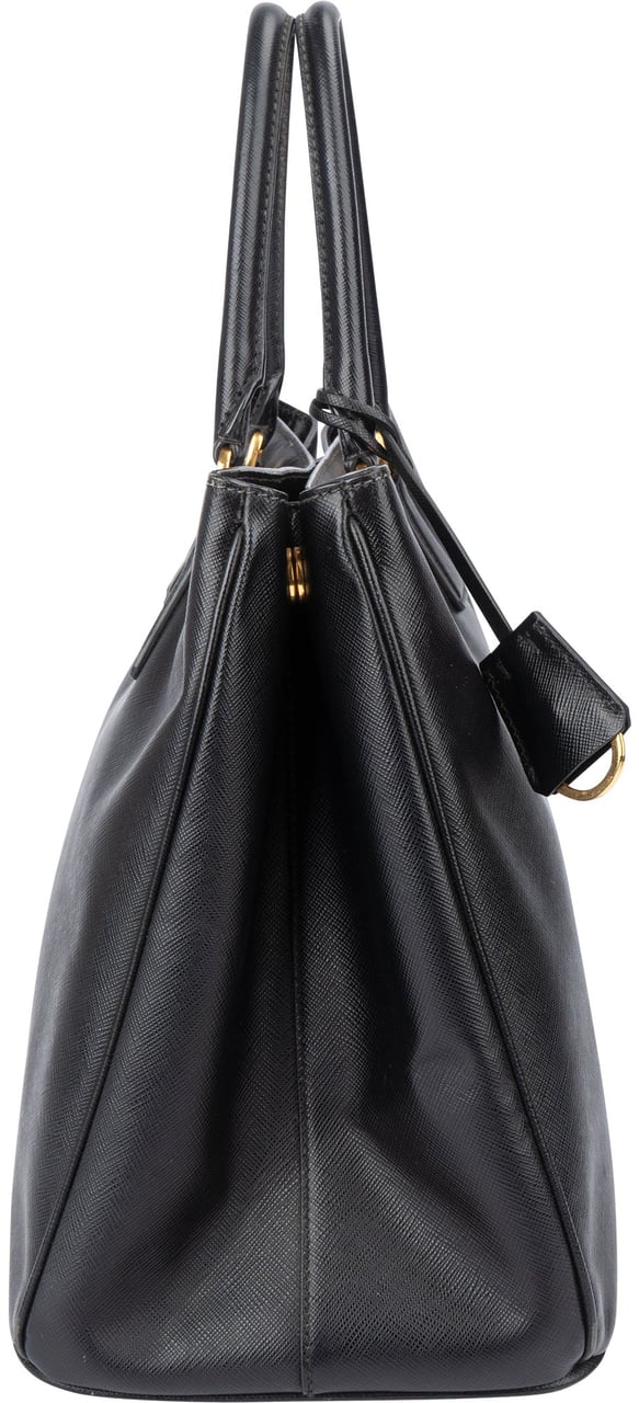 Prada Prada Black Saffiano Leather Galleria Handbag Zwart