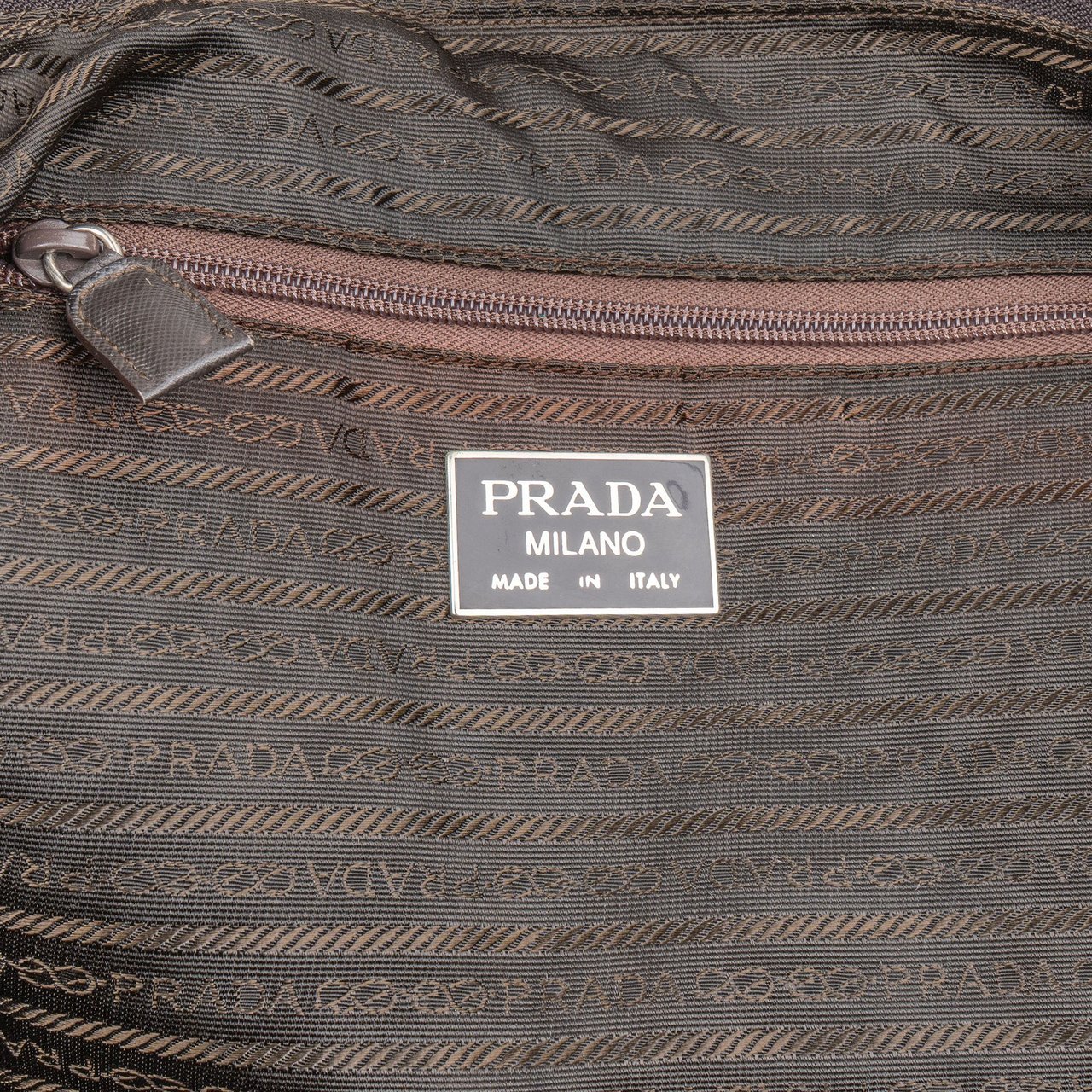 Prada Nylon Triangle Duffle Bag 48 Groen
