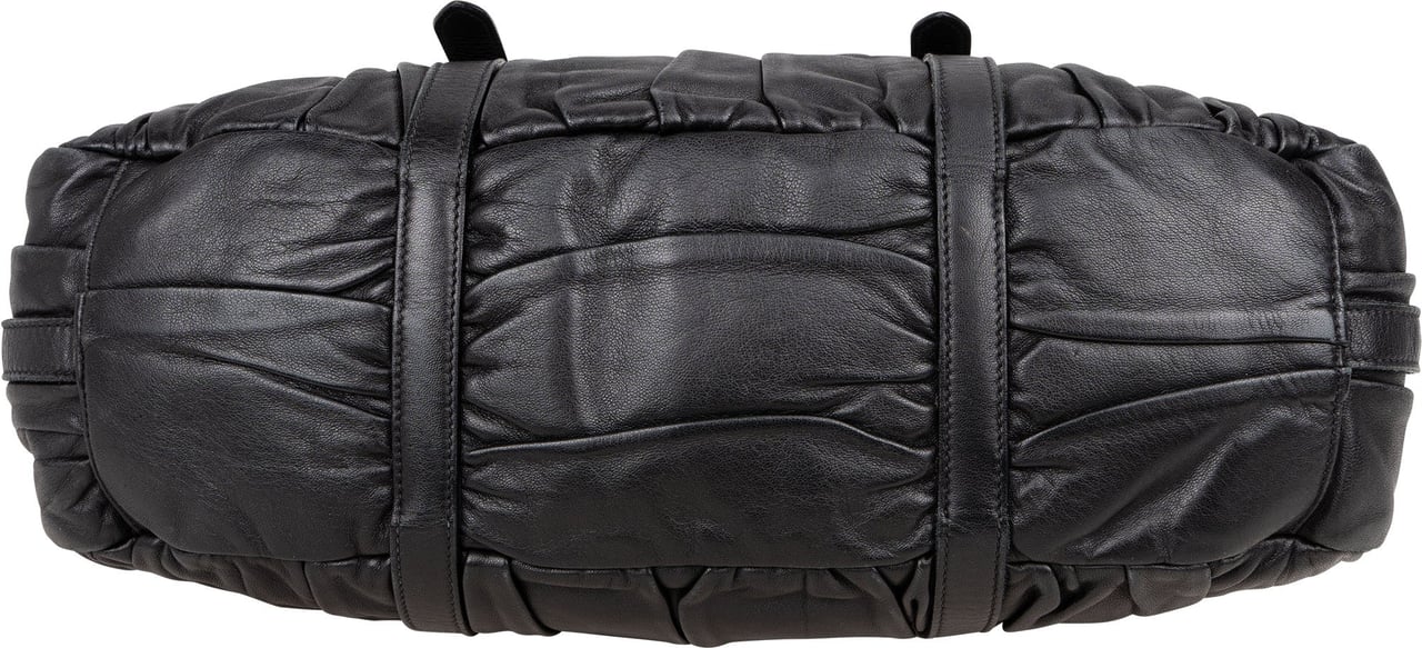 Prada Prada Quilted Leather City Handbag Zwart