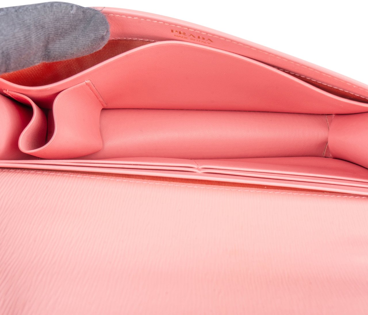 Prada Prada Pink Saffiano Leather Move Wallet On Chain Crossbody Bag Roze