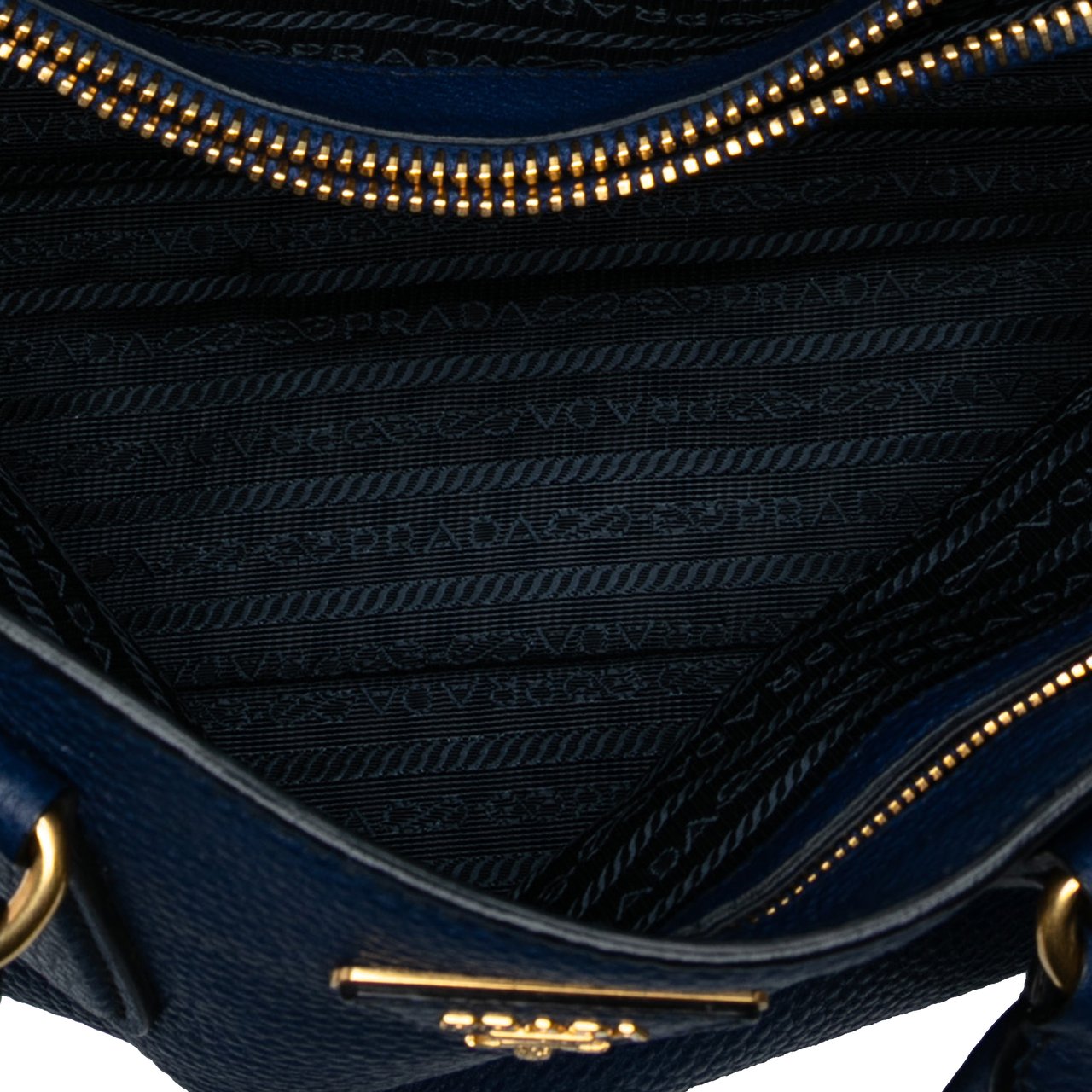 Prada Vitello Daino Open Convertible Tote Blauw