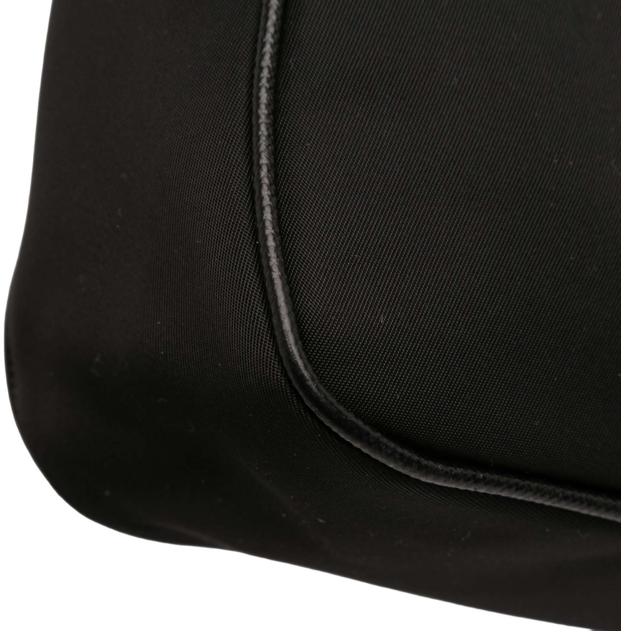 Prada Tessuto Re Edition 2005 Satchel Zwart