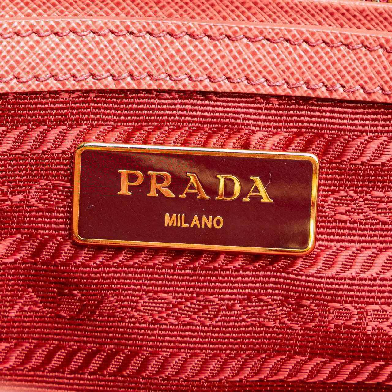 Prada Medium Saffiano Lux Galleria Satchel Roze