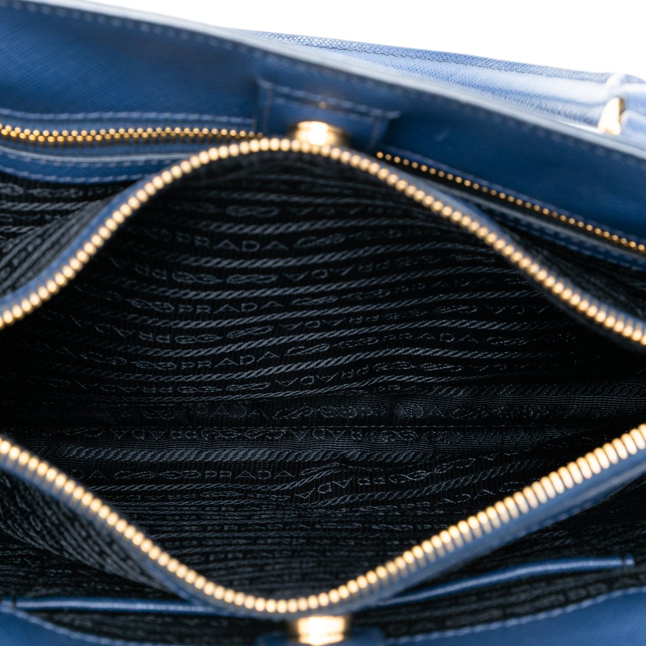 Prada Medium Saffiano Lux Galleria Tote Blauw