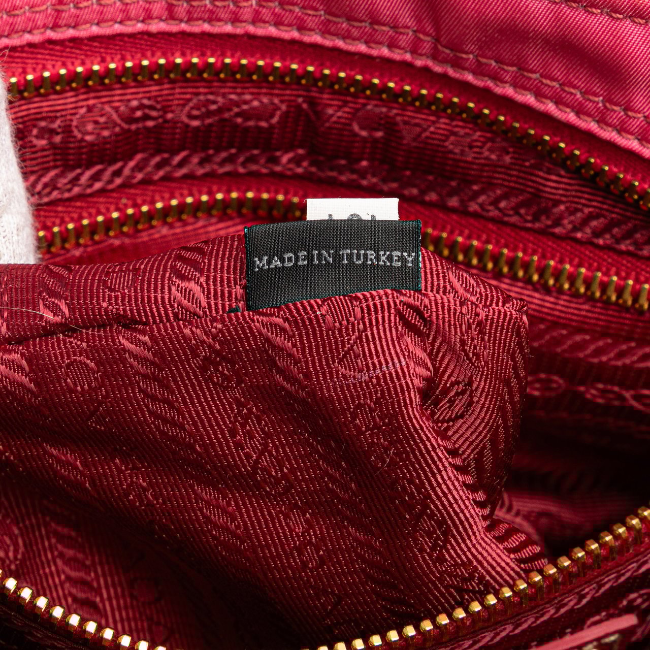 Prada Tessuto Zip Top Crossbody Roze