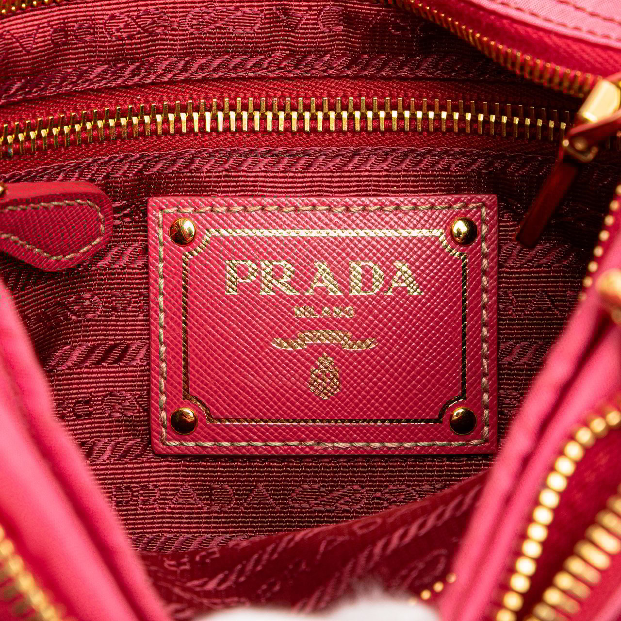 Prada Tessuto Zip Top Crossbody Roze