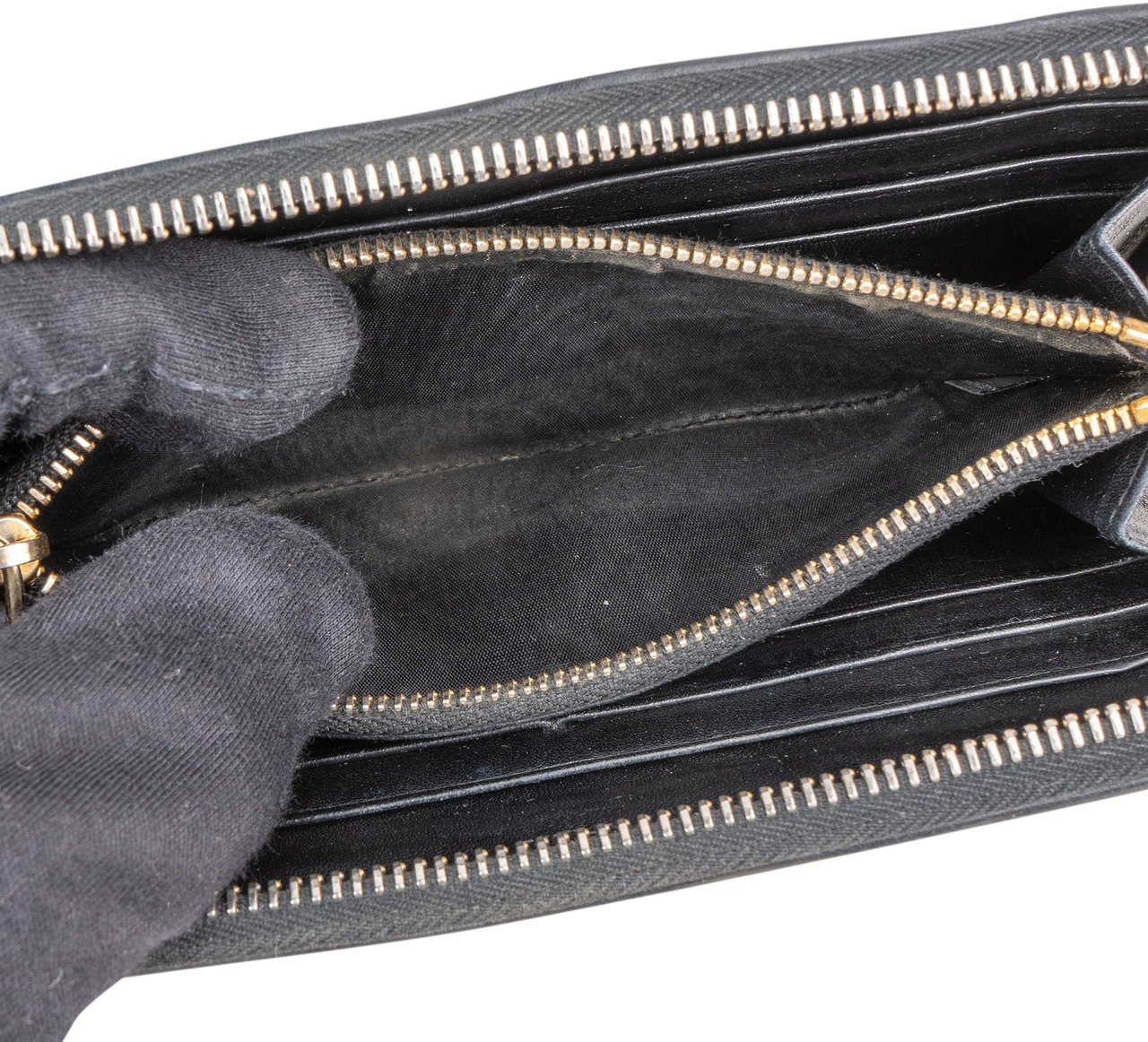 Prada Prada Quilted Leather Wallet Zwart