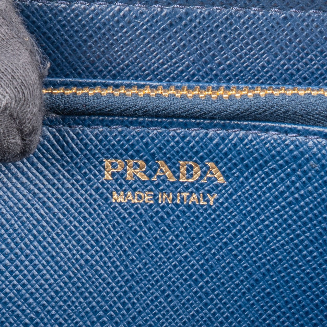 Prada Prada Blue Saffiano Leather Triangle Wallet Blauw