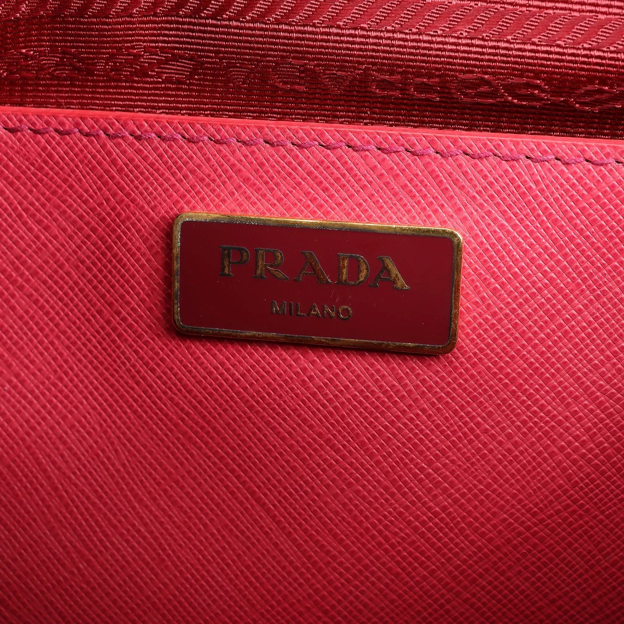Prada Prada Promenade Saffiano Lux Leather 2Way Handbag in Pink BL0837 Roze