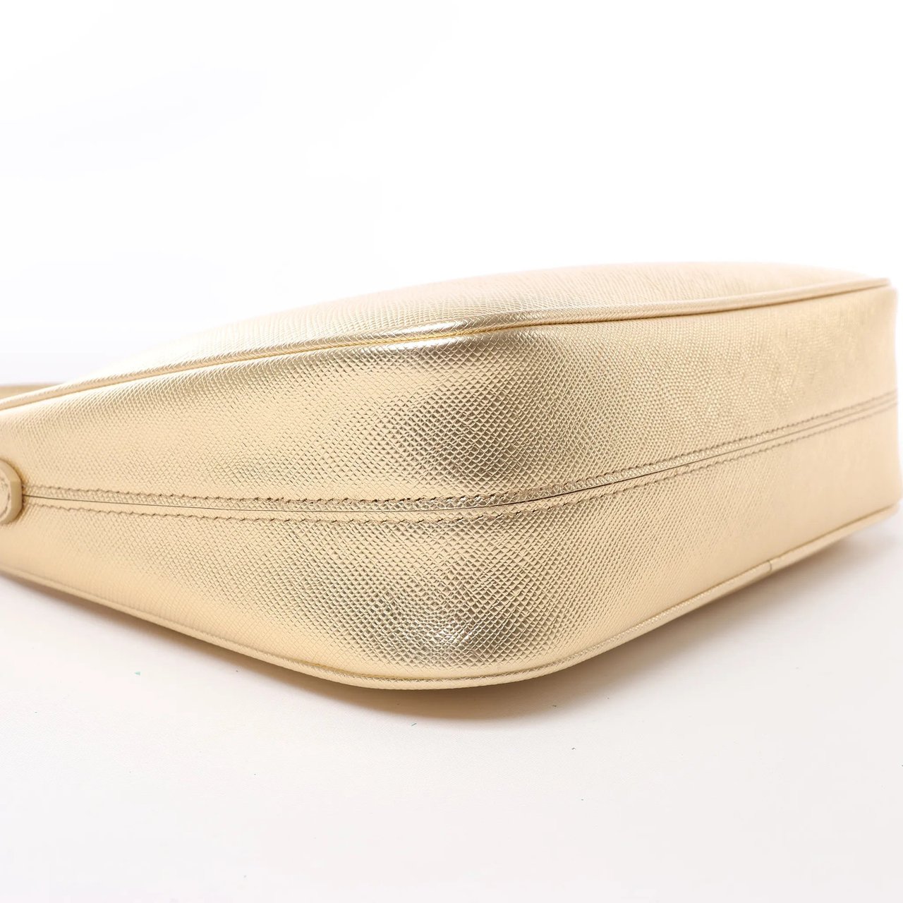 Prada Prada Saffiano Lux Mini Re-Edition Shoulder Bag Platino 1BC204 Goud