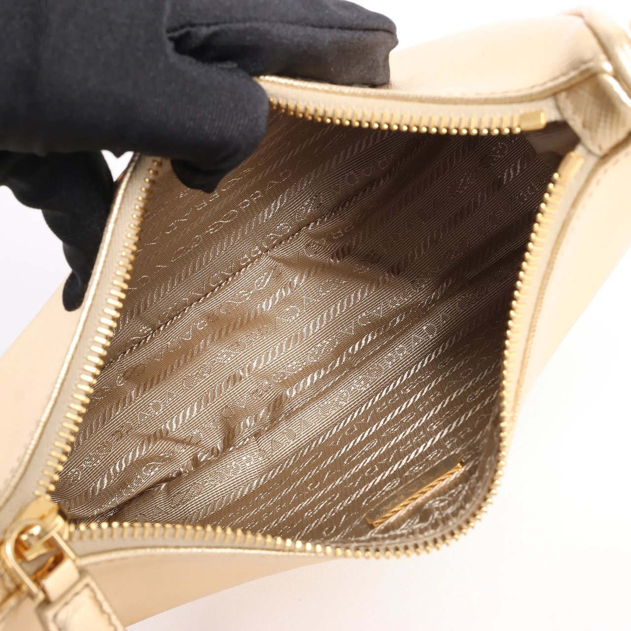 Prada Prada Saffiano Lux Mini Re-Edition Shoulder Bag Platino 1BC204 Goud